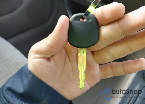 2006 Toyota Corolla Ce z USA, uszkodzony, nr VIN 1NXBR32E26Z723323